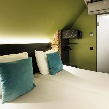 Ciao Papa Station 3*