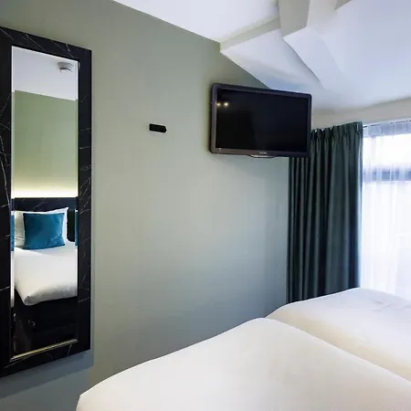 Ciao Papa Station Otel Amsterdam