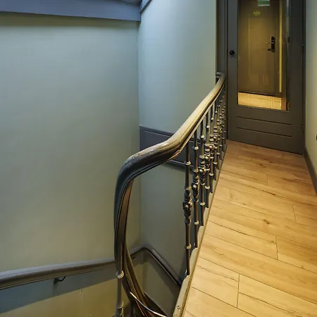 Otel Ciao Papa Station 3*