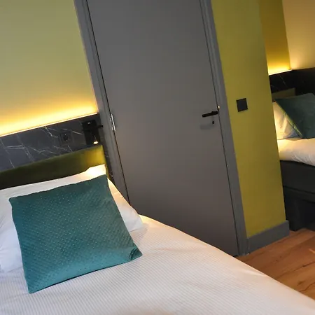 Otel Ciao Papa Station 3*