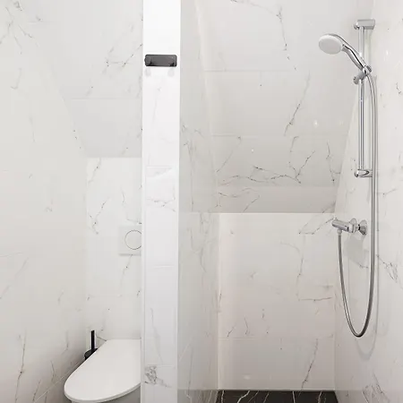 Ciao Papa Station 3*