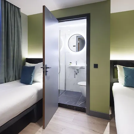 Ciao Papa Station Otel Amsterdam