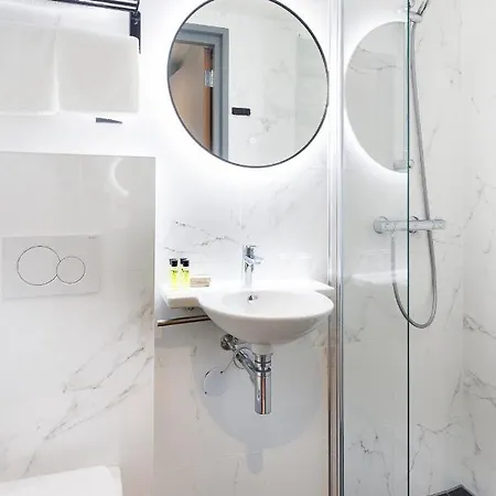 Hotel Ciao Papa Station