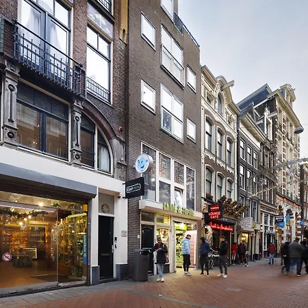 Ciao Papa Station 3*