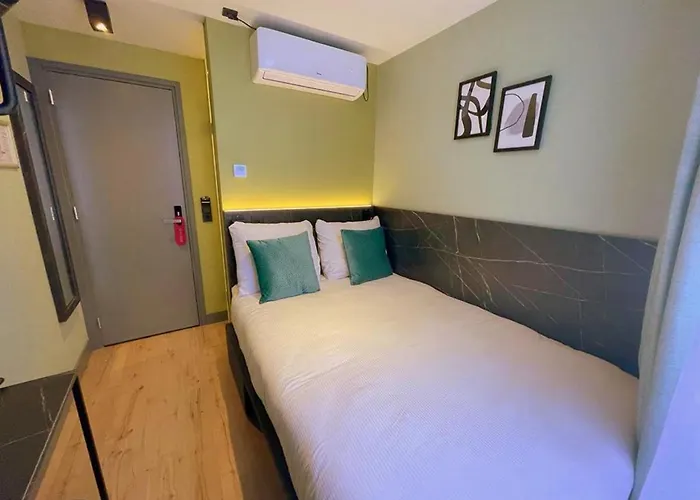 Ciao Papa Station Hotel Ámsterdam