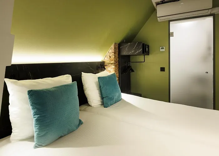 Ciao Papa Station 3*