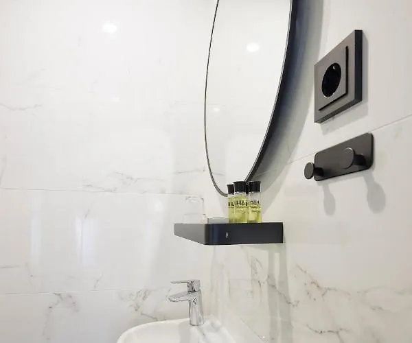 Hotel Ciao Papa Station