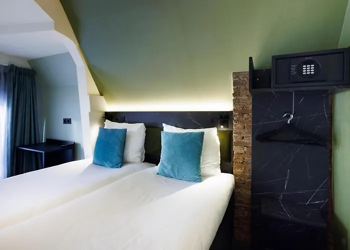 Ciao Papa Station 3* Amsterdam