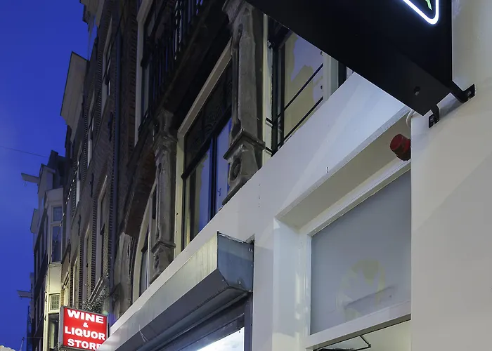 Ciao Papa Station Hotel Amsterdam