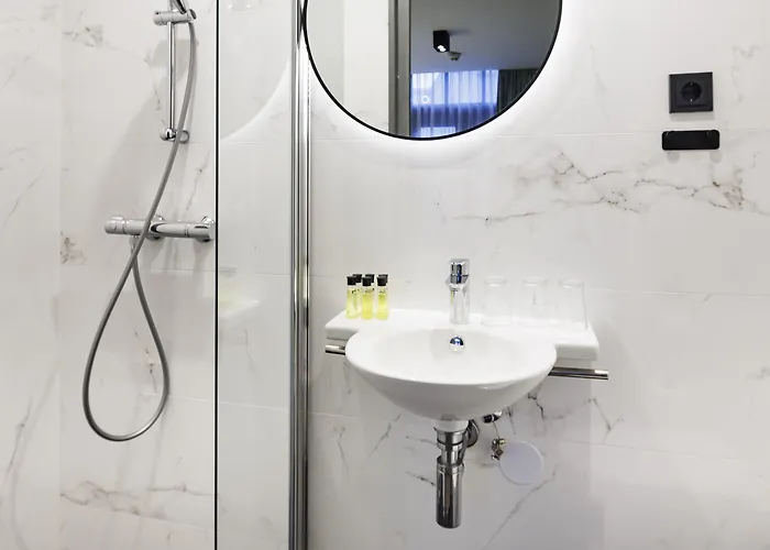 Ciao Papa Station Hotel 3*