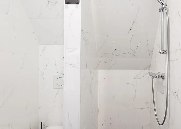 Ciao Papa Station 3*