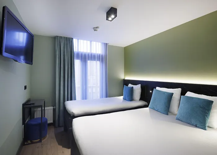 Hotel Ciao Papa Station