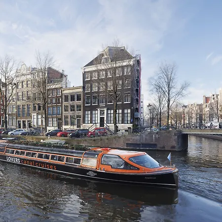 Hotel Ciao Papa Station