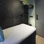 Ciao Papa Station Отель